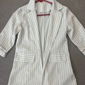 woman’s classy coat